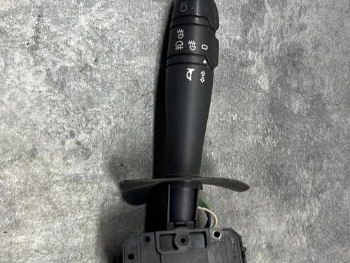 Used Switch RENAULT CLIO II (BB_, CB_) 1.9 dTi (B/CB0U) (80 hp) 27659120