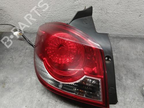 Used Left taillight CHEVROLET CRUZE Hatchback (J305) 2.0 CDI (163 hp) 28351487