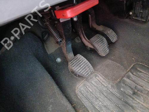Clutch pedal CITROËN C3 I (FC_, FN_) 1.4 HDi | BP29338525I13 