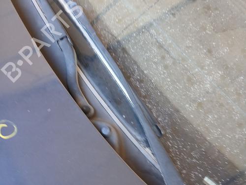 Used Front windshield wiper arm Front windshield wiper arm 38170321 38170321