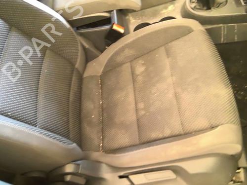Right front seat VW TOURAN (1T3) 2.0 TDI | BP38927738C16 - Image 4