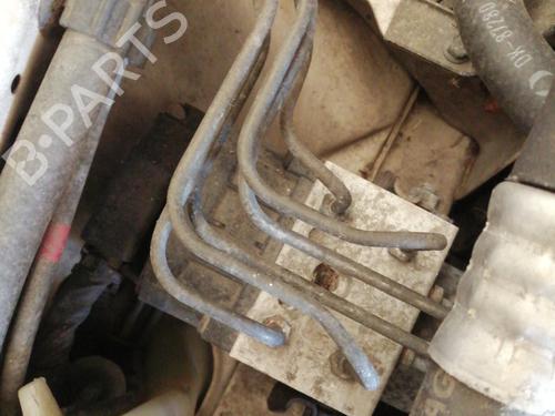 Used ABS pump VOLVO V40 Estate (645) 1.6 (105 hp) 24402796