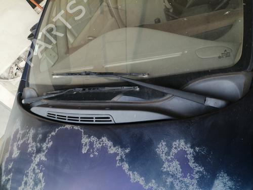 Used Front windshield wiper arm CITROËN XSARA PICASSO (N68) 1.8 16V (115 hp) 27834682