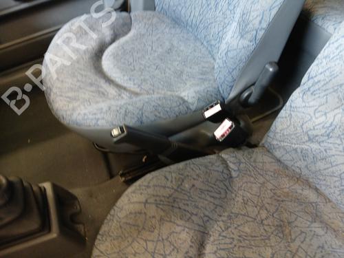 Frein à main RENAULT CLIO I (B/C57_, 5/357_) 1.2 (5/357Y, 5/357K) (58 hp) 32065193