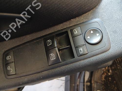 Used Left front window switch Left front window switch MERCEDES-BENZ B-CLASS Sports Tourer (W245) B 180 CDI (245.207) (109 hp) 33200399 33200399