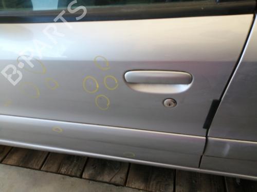 Used Left front door CITROËN XSARA (N1) 1.4 i (75 hp) 27804961