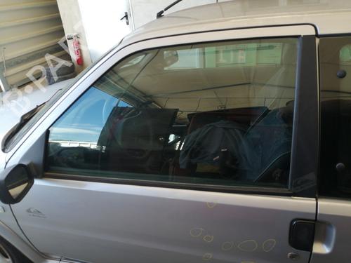 Used Front left door window PEUGEOT 106 II (1A_, 1C_) 1.1 i (60 hp) 25864235