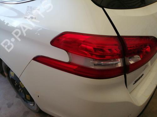Used Left taillight PEUGEOT 308 SW II (LC_, LJ_, LR_, LX_, L4_) 1.6 BlueHDi 120 (120 hp) 27564857