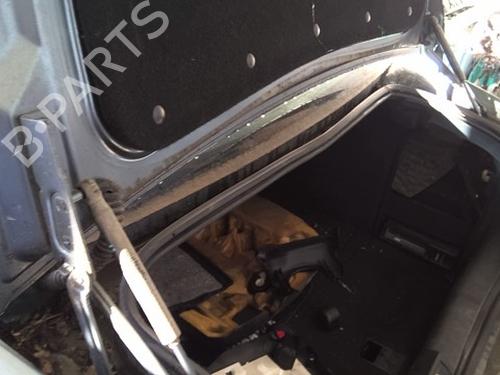 Used Tailgate lift support Tailgate lift support PEUGEOT 407 (6D_) 2.0 HDi 135 (6DRHRH, 6DRHRE, 6DRHRG, 6DRHRJ) (136 hp) 40444360 40444360