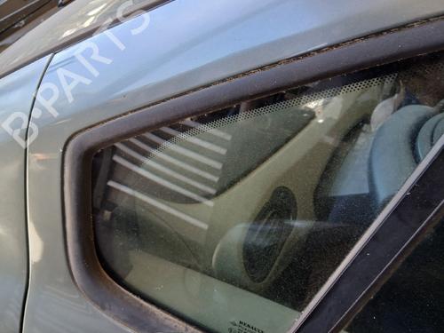 front-left-quarter-glass-renault-modus-grand-modus-fjp0_-2004-36515507 main image