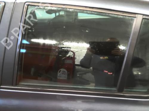 rear-left-door-window-renault-clio-iii-br01-cr01-2005-2006-2007-2008-2009-2010-2011-2012-2013-2014-40126706 main image