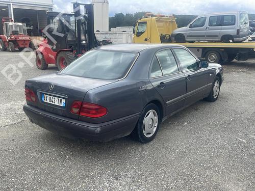 Zacisk hamulca przedniego lewego MERCEDES-BENZ E-CLASS (W210) E 220 D (210.004) | BP20884901M105 