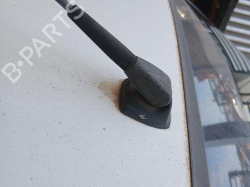 Antena/Base Antena/Base RENAULT CLIO II (BB_, CB_) 1.9 D (B/CB0J) (65 hp) 37280232 37280232