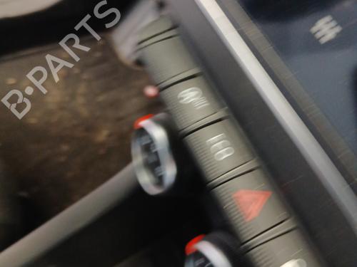 BP30299204I22 main image