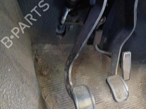 Pédale d'embrayage FORD TRANSIT Van (V_ _) 2.5 D (VVL) (68 hp) 29912838