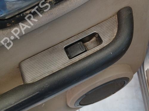 Used Left rear window switch Left rear window switch NISSAN X-TRAIL I (T30) 2.2 Di 4x4 (114 hp) 28094046 28094046