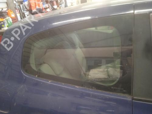 Used Rear right quarter glass RENAULT CLIO III (BR0/1, CR0/1) 1.5 dCi (C/BR0G, C/BR1G) (68 hp) 21533583