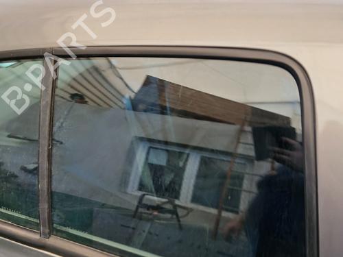Used Rear right door window Rear right door window 38187843 38187843