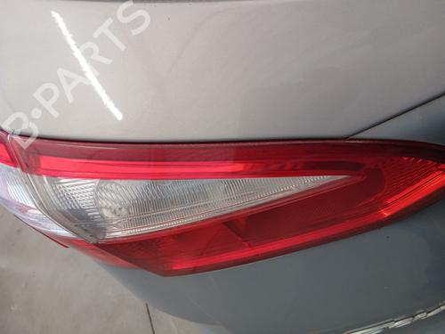 left-tailgate-light-ford-focus-iii-turnier-2010-2011-2012-2013-2014-2015-2016-2017-2018-2019-2020-33181668 main image