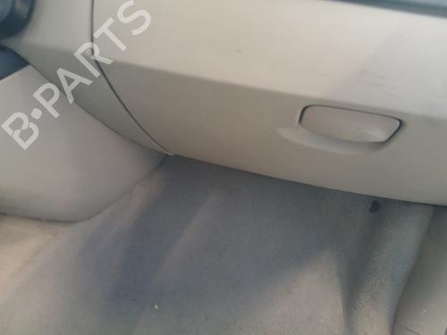 Boîte à gants RENAULT SCÉNIC II (JM0/1_) 1.9 dCi (JM0G, JM12, JM1G, JM2C) | BP29844773C95