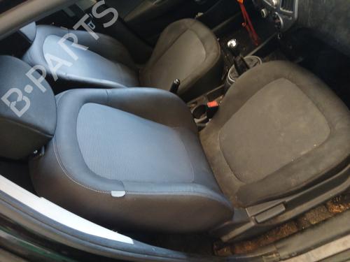 Used Right front seat HYUNDAI i20 I (PB, PBT) 1.2 (86 hp) 30149033