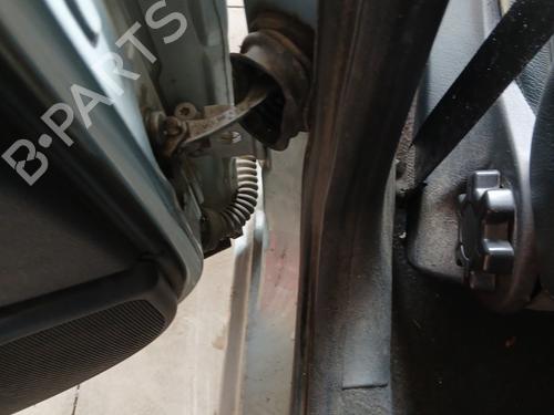 Dørhengsel/Dørstopper CITROËN XSARA (N1) 1.4 i (75 hp) 32139047