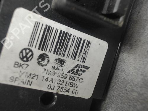 Used Left front window switch Left front window switch VW GOLF IV (1J1) 1.9 TDI (110 hp) 20880092 20880092