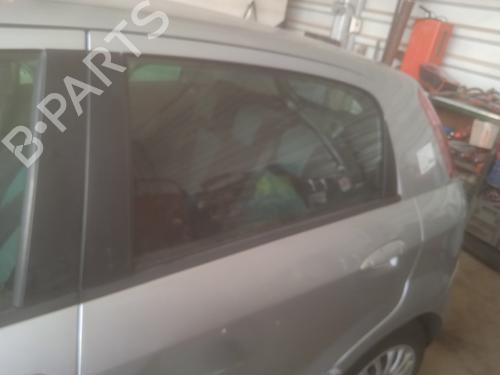 Used Rear left door window FIAT GRANDE PUNTO (199_) 1.3 D Multijet (75 hp) 24116433