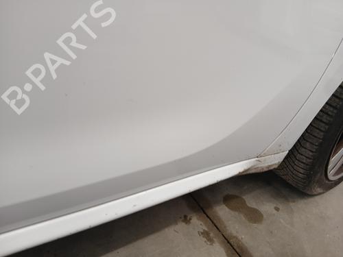 Right front door PEUGEOT 208 I (CA_, CC_) 1.2 VTI 82 | BP31883545C3