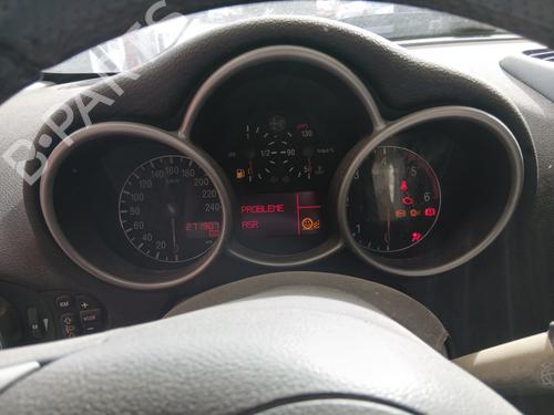 Used Instrument cluster Instrument cluster ALFA ROMEO 147 (937_) 1.9 JTD (937.AXD1A, 937.BXD1A, 937.AXV1A, 937.BXB1A,... (115 hp) 32993191 32993191