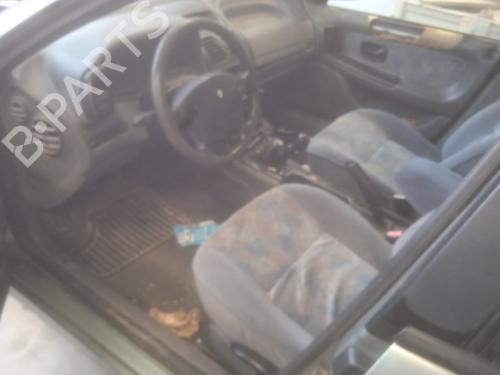 Brugte RENAULT LAGUNA I (B56_, 556_) 2.0 (B56C/H/N) (113 hp) 4455722