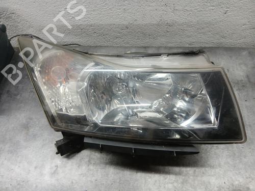 Phare droit CHEVROLET CRUZE Hatchback (J305) 2.0 CDI (163 hp) 28358533