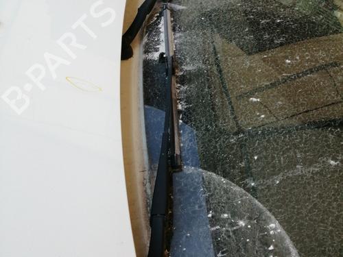 Used Front windshield wiper arm DACIA DUSTER (HS_) 1.5 dCi (86 hp) 26731784
