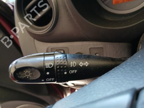 Used Switch TOYOTA RAV 4 II (_A2_) 2.0 D 4WD (CLA20_, CLA21_, CLA20R, CLA21R) (116 hp) 28472840