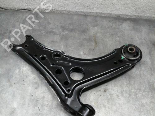 Used Left front suspension arm VW POLO (6N2) 1.4 TDI (75 hp) 28000305