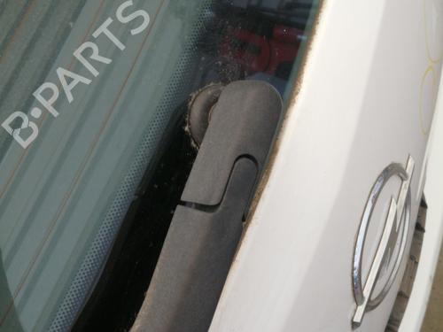 Used Rear wiper motor OPEL CORSA D (S07) 1.2 LPG (L08, L68) (80 hp) 26430391