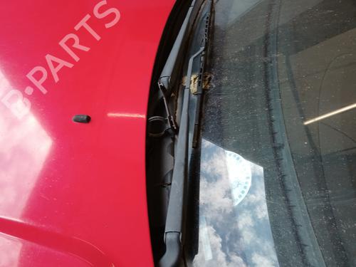 Used Front windshield wiper arm FORD FIESTA V (JH_, JD_) 1.4 TDCi (68 hp) 28413948