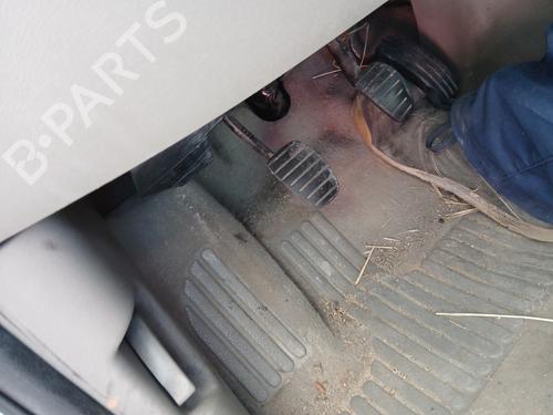 Kløtsj RENAULT CLIO III (BR0/1, CR0/1) 1.5 dCi (BR17, CR17) (86 hp) 33044489