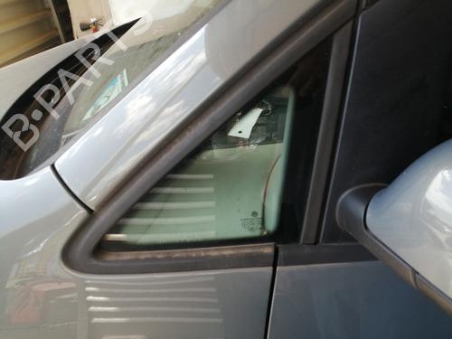 Used Front left quarter glass VW TOURAN (1T1, 1T2) 2.0 TDI 16V (140 hp) 27683550