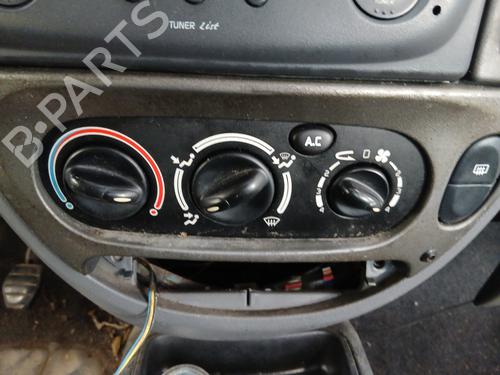 Used Climate control RENAULT MEGANE I Coach (DA0/1_) 1.6 16V (DA0B, DA04, DA11) (107 hp) 30409282