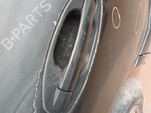 rear-right-exterior-door-handle-hyundai-santa-fe-i-sm-2000-2001-2002-2003-2004-2005-2006-38308588 main image