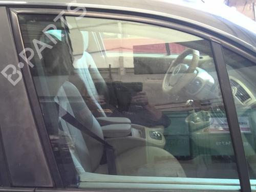 front-right-door-window-renault-grand-scenic-ii-jm01_-2004-2005-2006-2007-2008-2009-40269505 main image
