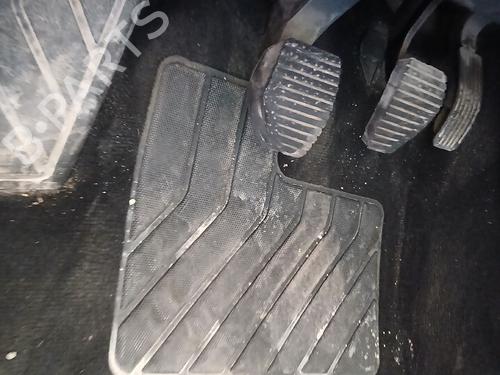 Used Clutch pedal Clutch pedal 37190551 37190551