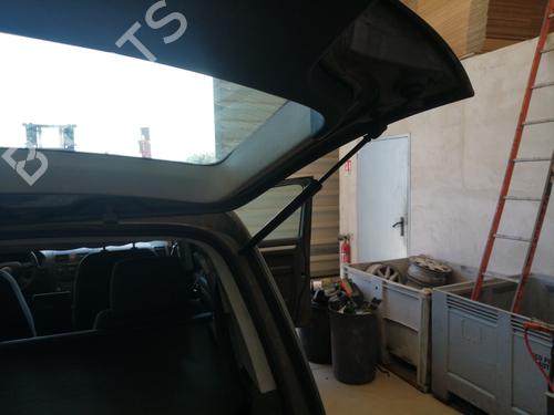Tailgate lift support VW TOURAN (1T1, 1T2) 2.0 TDI 16V | BP27683585C138 