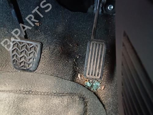 Pedal Pedal PEUGEOT 107 (PM_, PN_) 1.0 (68 hp) 35991375 35991375
