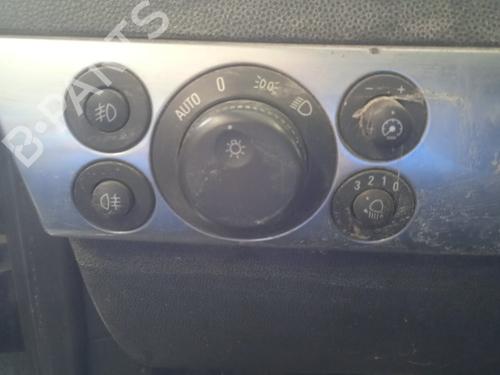 Used Headlight switch OPEL ASTRA H TwinTop (A04) 1.9 CDTi (L67) (150 hp) 21281293