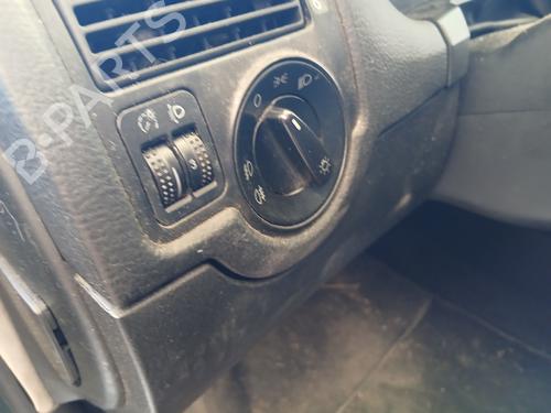 Used Headlight switch Headlight switch VW GOLF IV (1J1) 1.6 (102 hp) 36011047 36011047