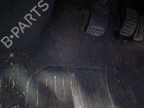 Kløtsj PEUGEOT 106 II (1A_, 1C_) 1.4 i (75 hp) 31351700