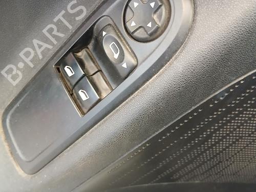 Used Left front window switch Left front window switch CITROËN C3 II (SC_) 1.1 i (60 hp) 36170422 36170422