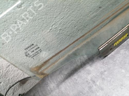 rear-right-door-window-toyota-auris-_e18_-2012-2013-2014-2015-2016-2017-2018-2019-25919921 main image